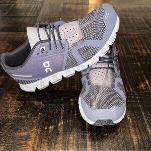 On Cloud Running Women’s Running Shoes